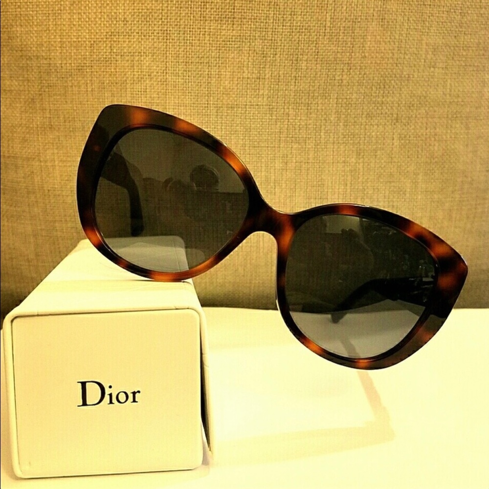 DIOR SUNGLASSES